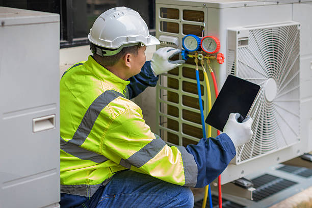 Professional Hvac technician working in Severn, MD
